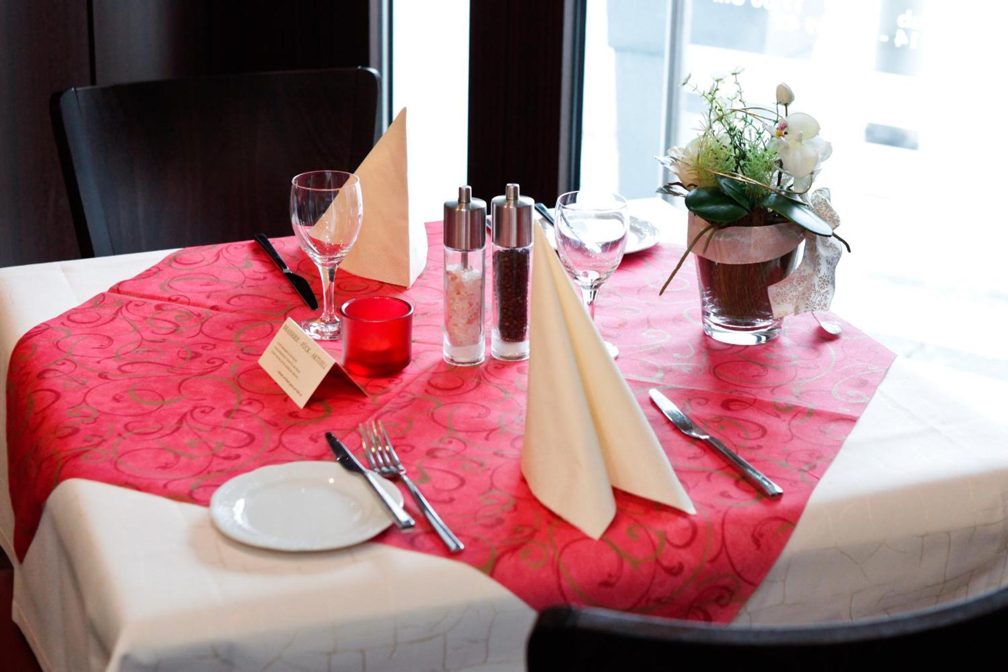 Hotel-Restaurant Fueck Leverkusen Exterior photo